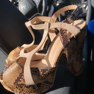 Chic Snakeskin Platform Heels